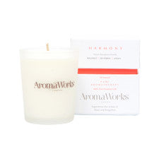 Pure essential oils of rose geranium, bergamot, and mandarin in AromaWorks Harmony candle create a calming, mood enhancing atmosphere to provide a sense of wellbeing and happiness. 